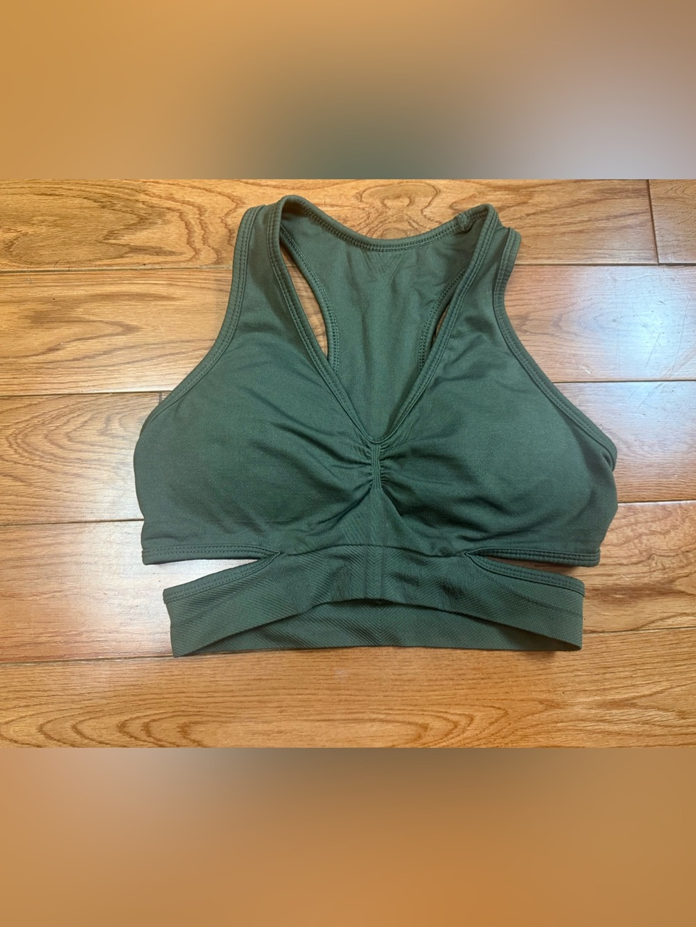 Alphalete Stratus Sports Bra with Back Cut Out